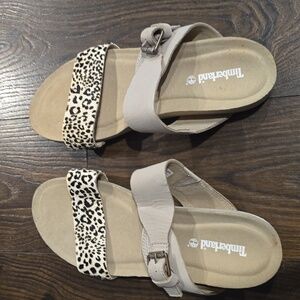Women's in great condition Timberland sandals.